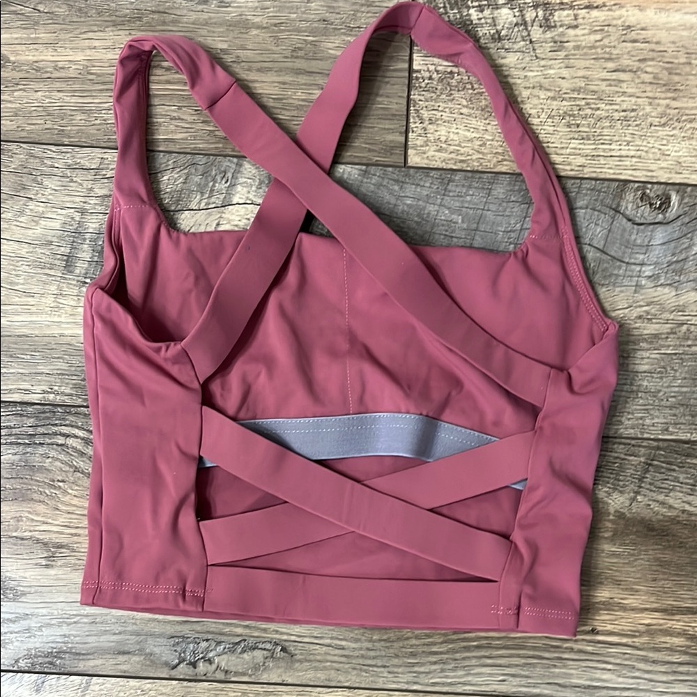 Pink Cross-Back Crop top - Picture 2 of 2